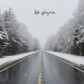 2 backgrounds - KDE Plasma - Snowy solitary road