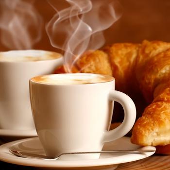 croissant drink couples-Food HD Wallpaper