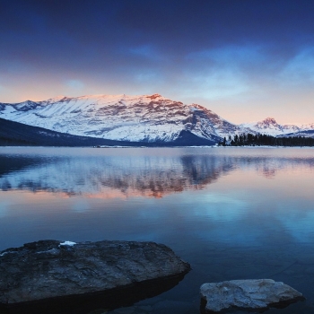 lake mountains reflection nature