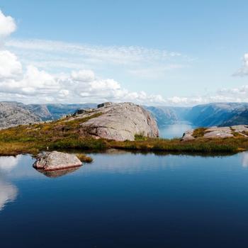 Wilderness High Mountain Lake White Cloud