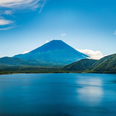 Mountain and lake wallpaper - KDE Store