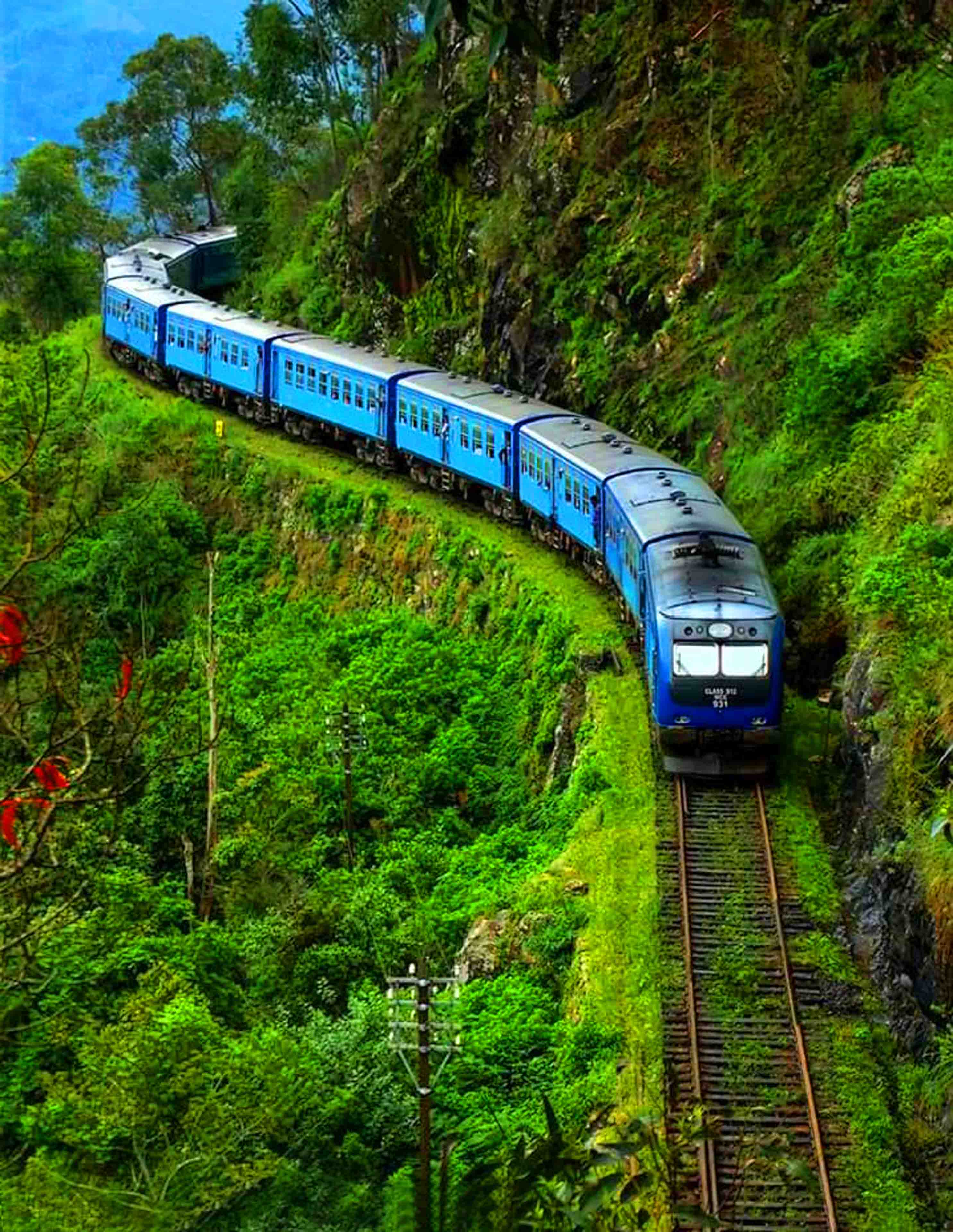 Hill Side Train - KDE Store